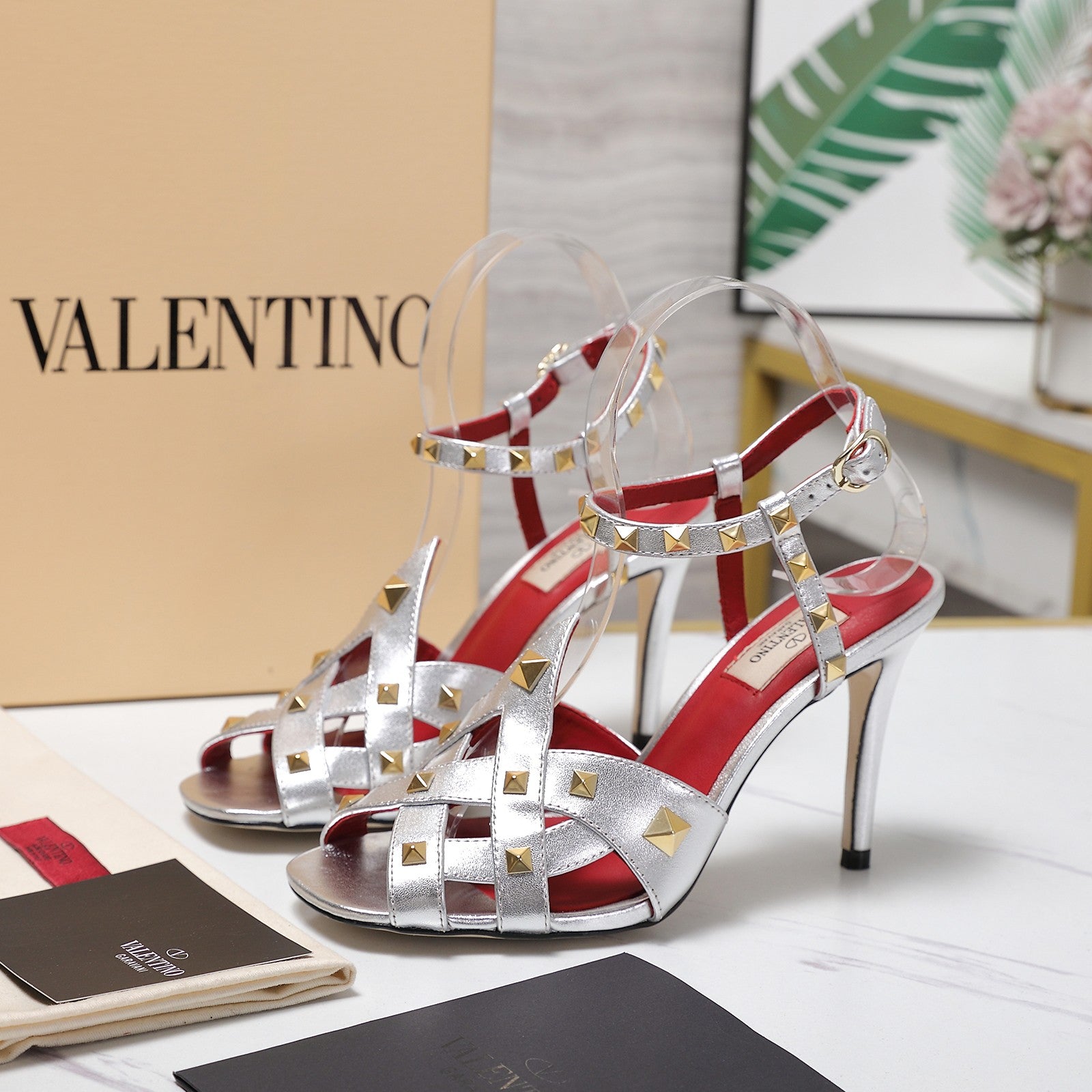 VALENTINO GARAVANI 100MM ROCKSTUD EMBELLISHED SANDALS IN SLIVER METALLIC CALFSKIN
