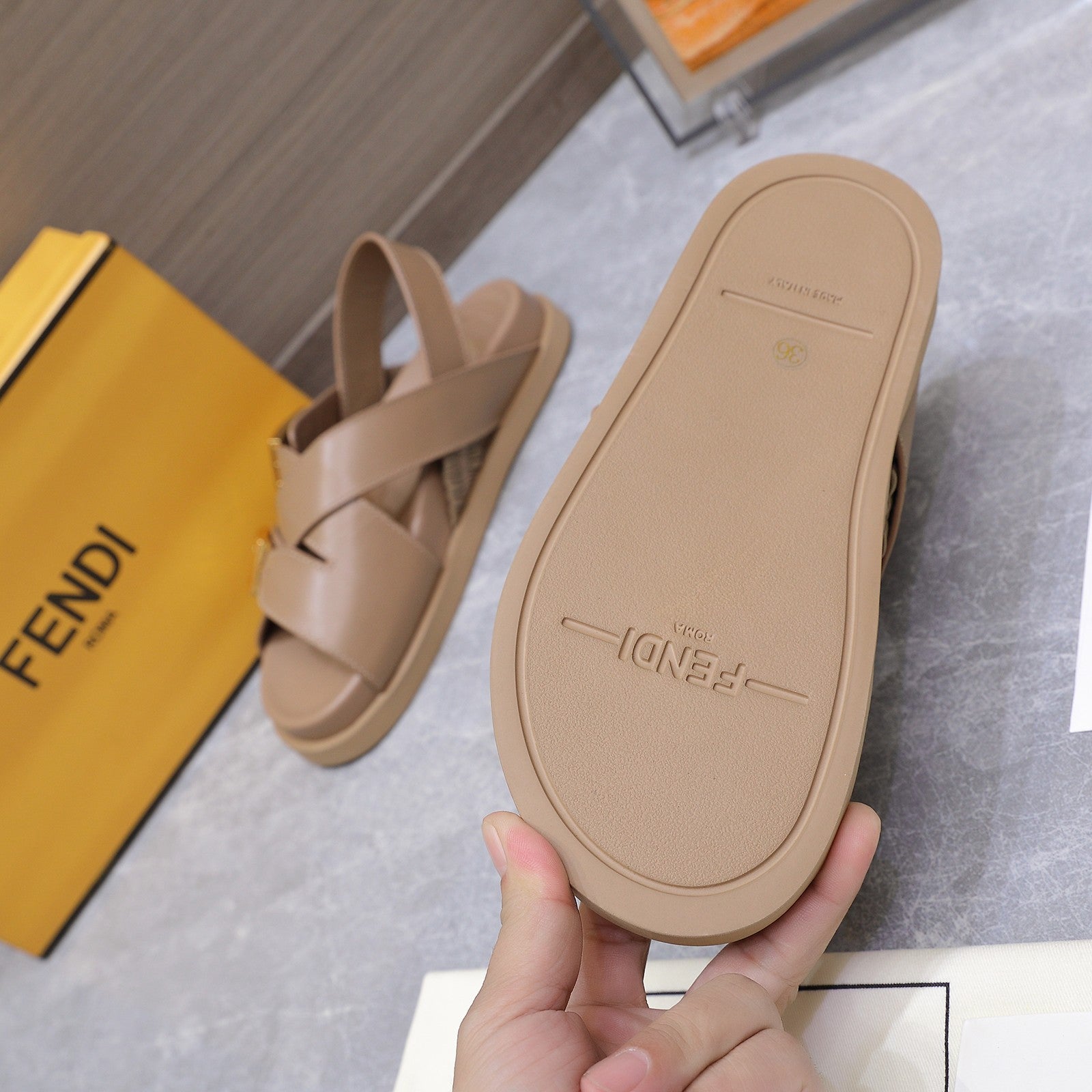 FENDI 26S FLAT SANDALS IN PALE BEIGE CALFSKIN