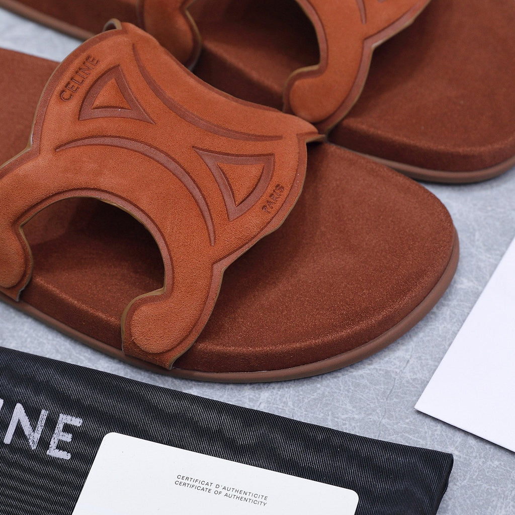 CELINE 26S TRIOMPHE SLIDES IN COGNAC BROWN SUEDE