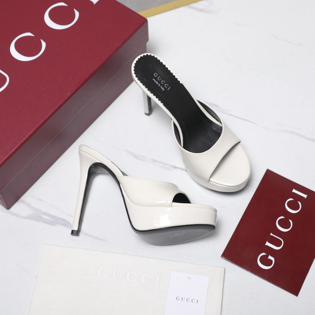 GUCCI 26S HEELED SLIDE SANDALS 120MM IN WHITE PATENT CALFSKIN