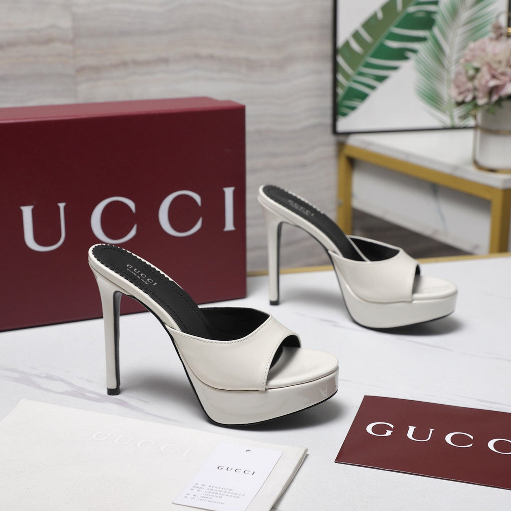 GUCCI 26S HEELED SLIDE SANDALS 120MM IN WHITE PATENT CALFSKIN