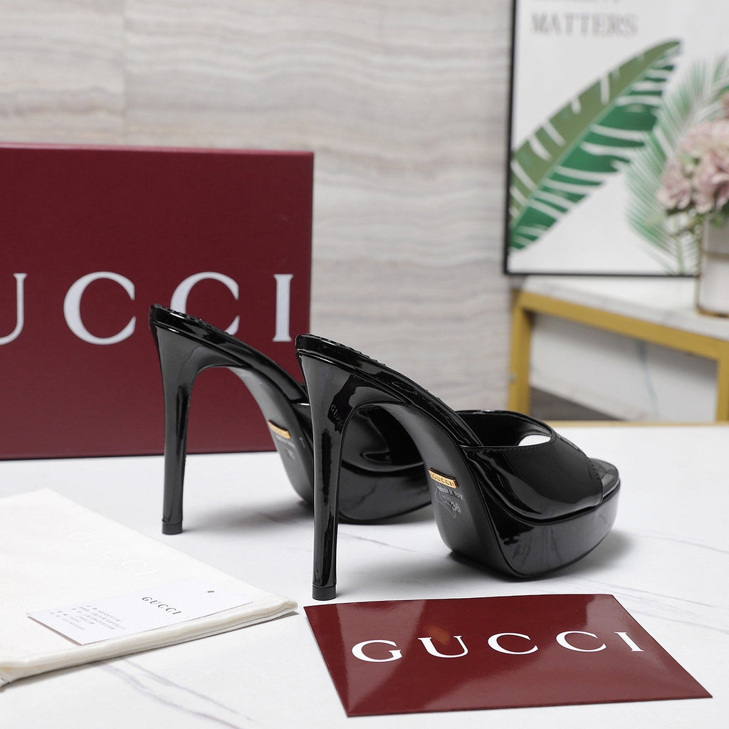 GUCCI 26S HEELED SLIDE SANDALS 120MM IN BLACK PATENT CALFSKIN