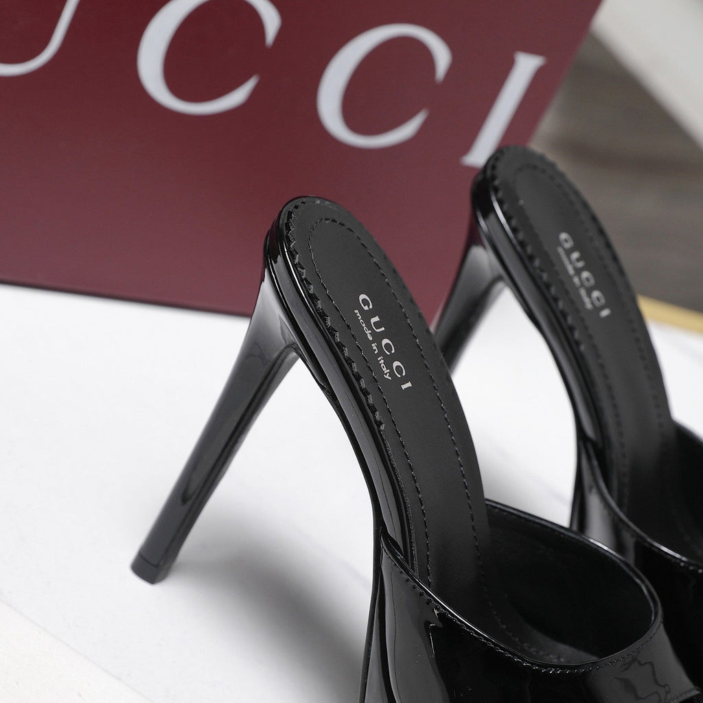 GUCCI 26S HEELED SLIDE SANDALS 120MM IN BLACK PATENT CALFSKIN