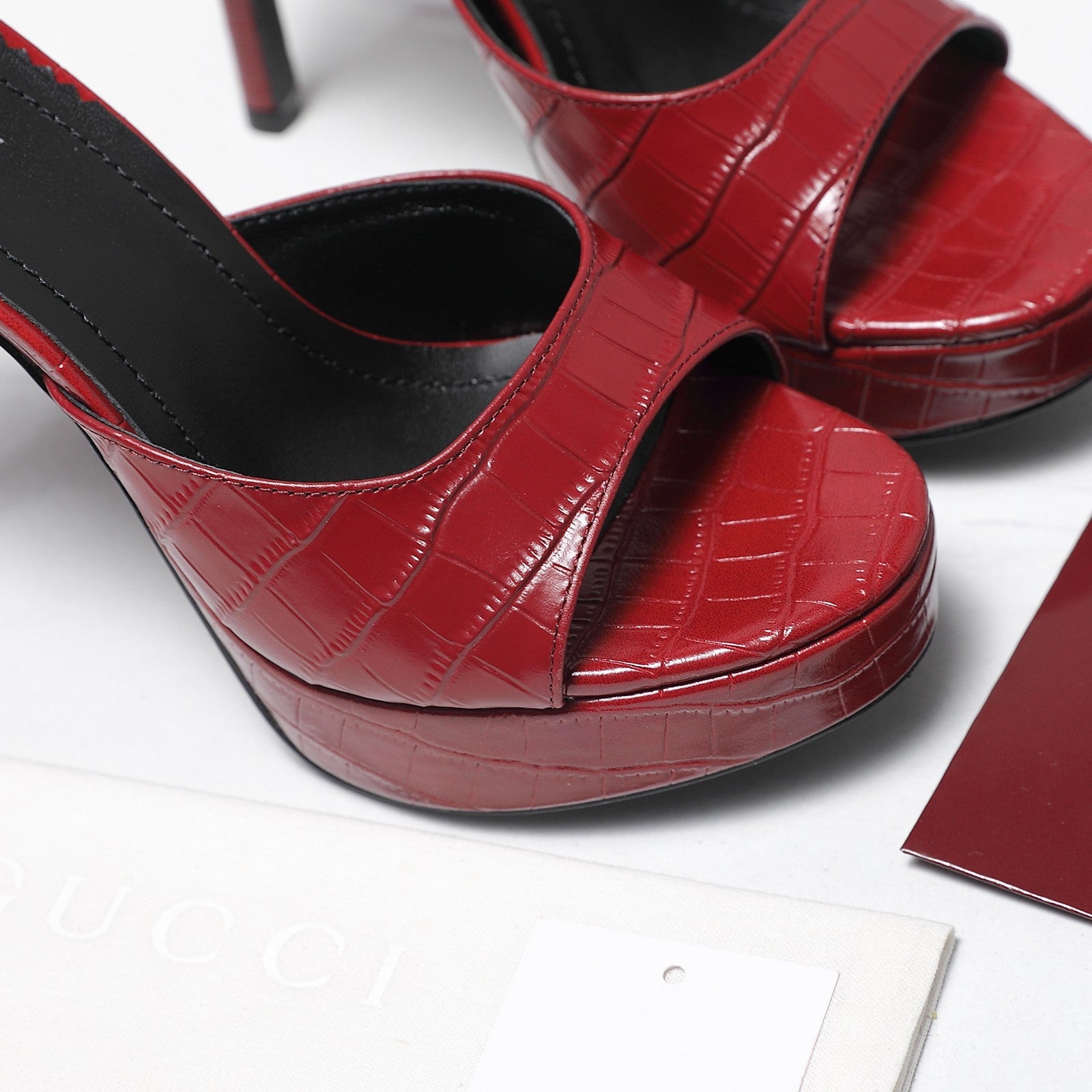 GUCCI 26S HEELED SLIDE SANDALS 120MM IN DARK RED CROCODILE EMBOSSED PATENT CALFSKIN