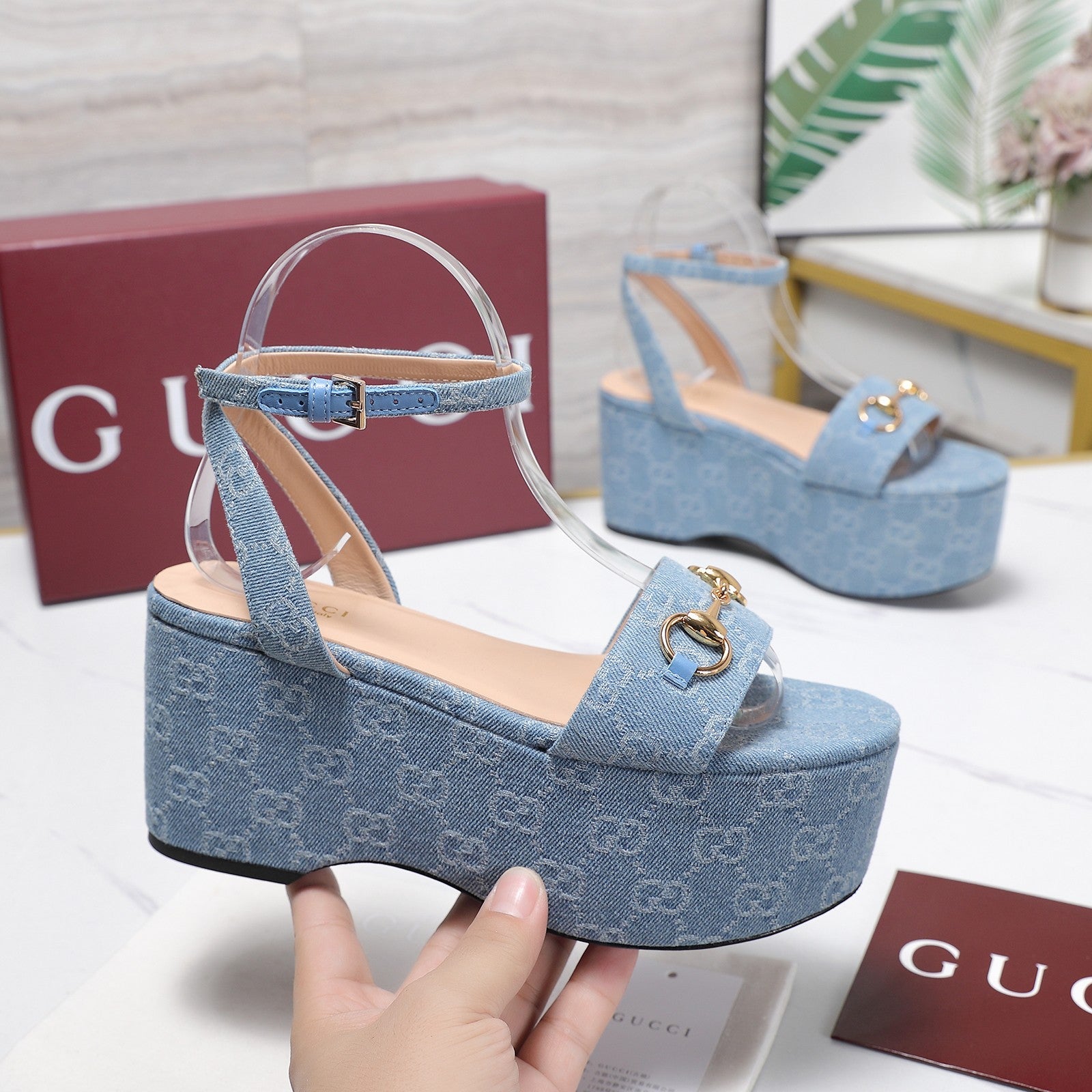 GUCCI 26S WEDGE SANDALS 80 MM IN LIGHT BLUE GG DENIM GOLD HARDWARE