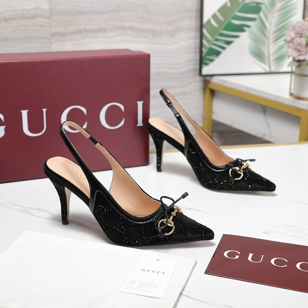 GUCCI 26S SLINGBACK PUMPS 100MM IN BLACK VELVET GOLD HARDWARE WITH BOW