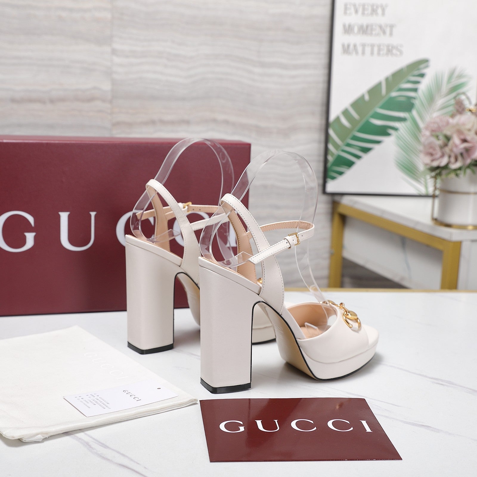 GUCCI 26S HORSEBIT ANKLE STRAP PLATFORM HEELS 115MM IN IVORY WHITE CALFSKIN