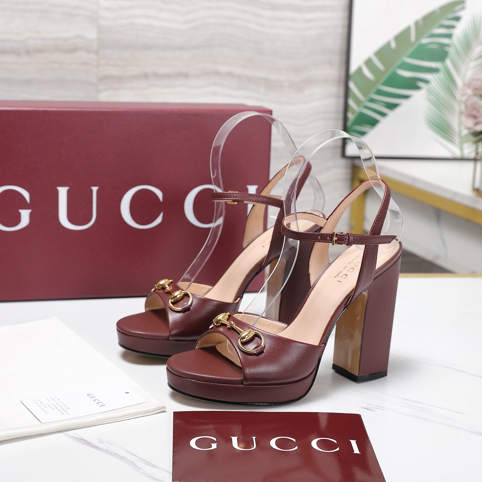 GUCCI 26S HORSEBIT ANKLE STRAP PLATFORM HEELS 115MM IN BURGUNDY RED CALFSKIN
