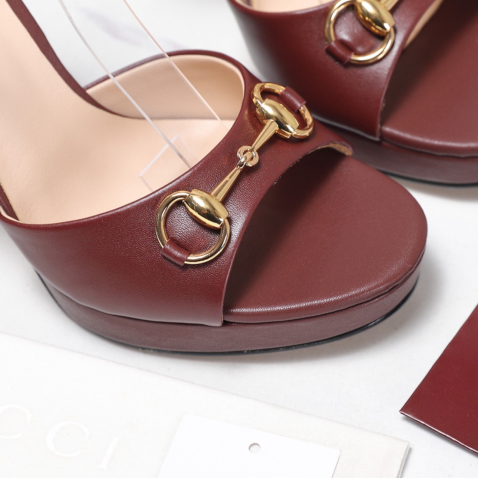 GUCCI 26S HORSEBIT ANKLE STRAP PLATFORM HEELS 115MM IN BURGUNDY RED CALFSKIN
