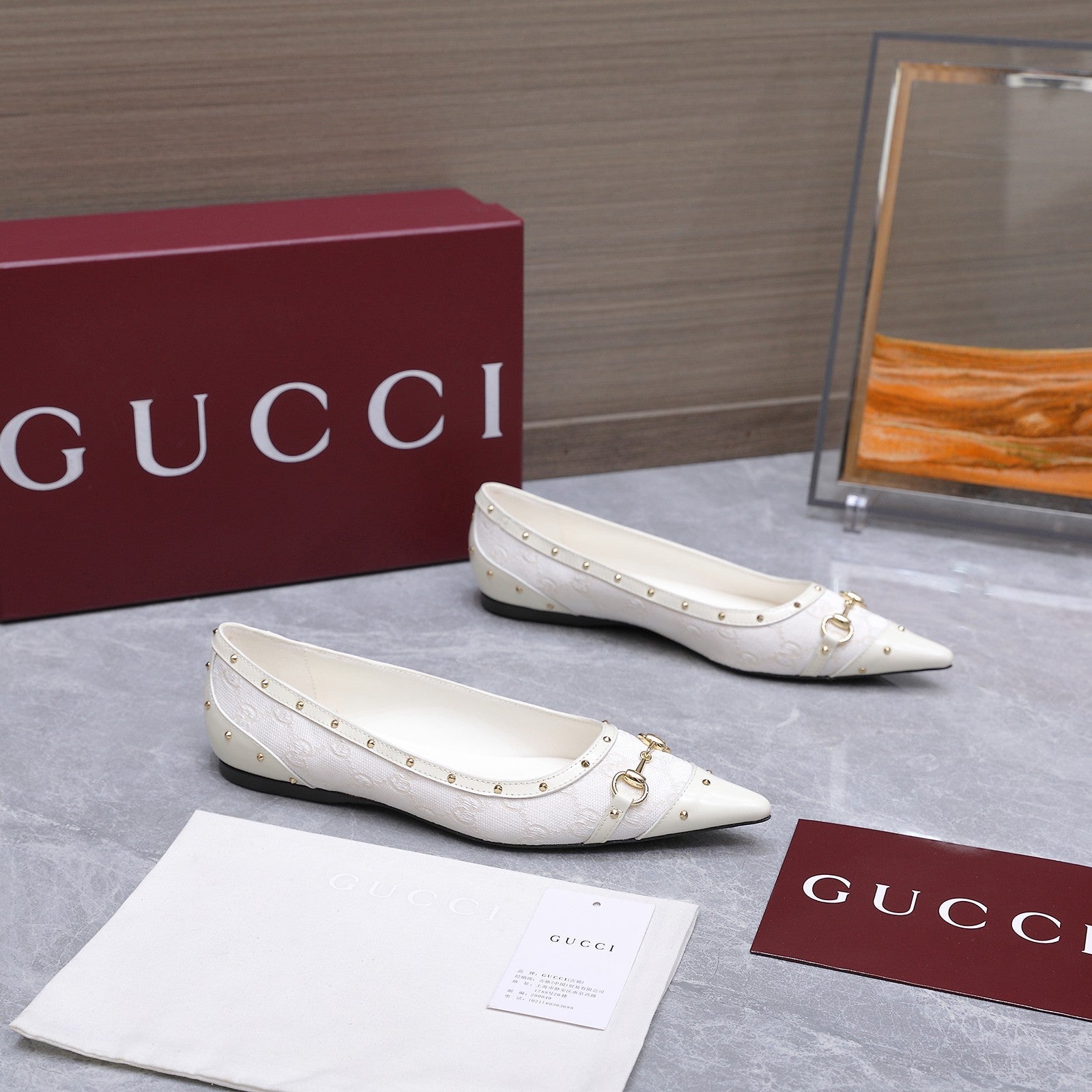 GUCCI 26S SAVOY BALLERINA FLATS IN WHITE CANVAS AND CALFSKIN WITH STUDDED TRIM