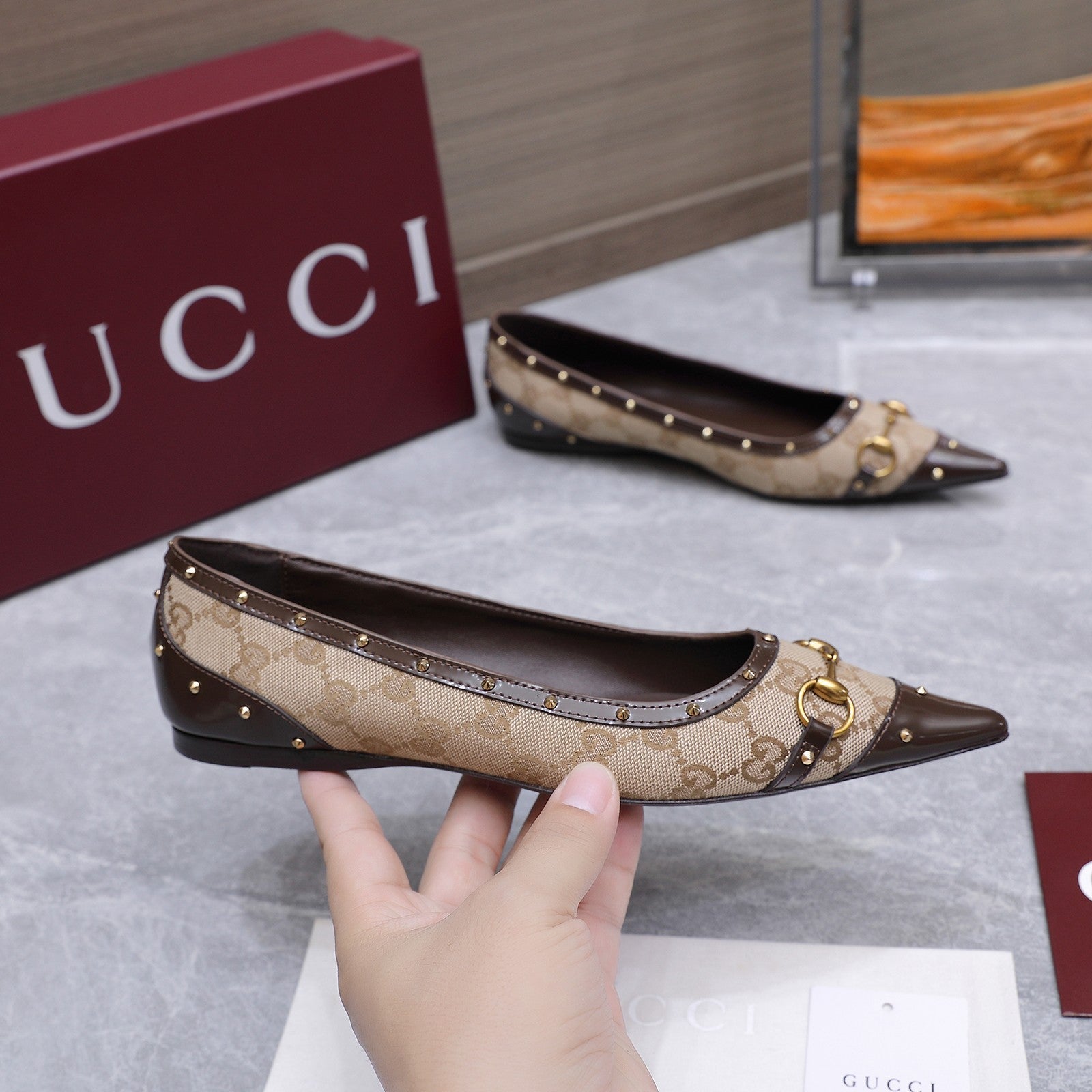 GUCCI 26S SAVOY BALLERINA FLATS IN BEIGE CANVAS AND CALFSKIN WITH STUDDED TRIM