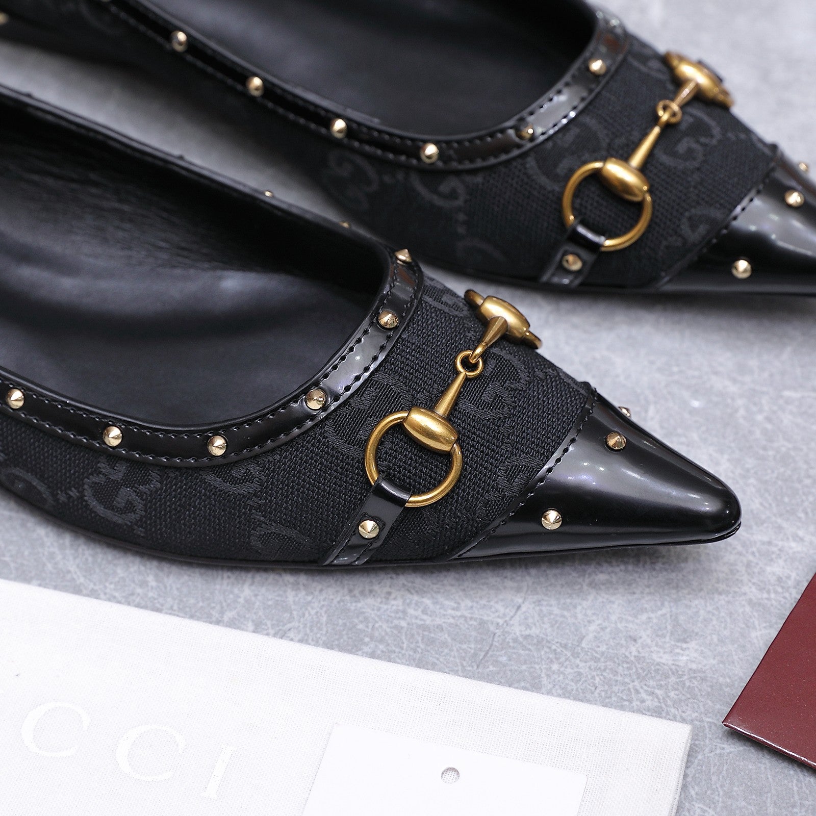 GUCCI 26S SAVOY BALLERINA FLATS IN BLACK CANVAS AND CALFSKIN WITH STUDDED TRIM