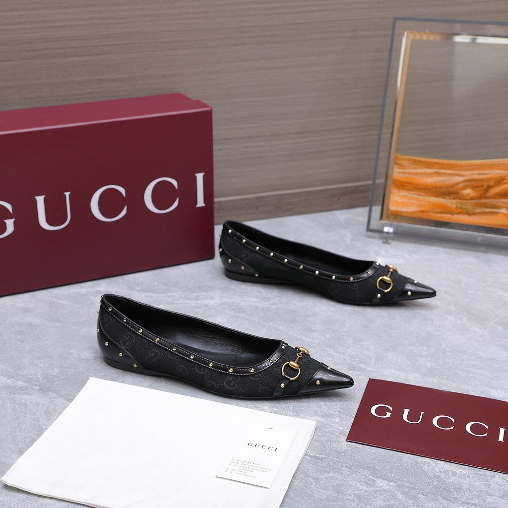 GUCCI 26S SAVOY BALLERINA FLATS IN BLACK CANVAS AND CALFSKIN WITH STUDDED TRIM