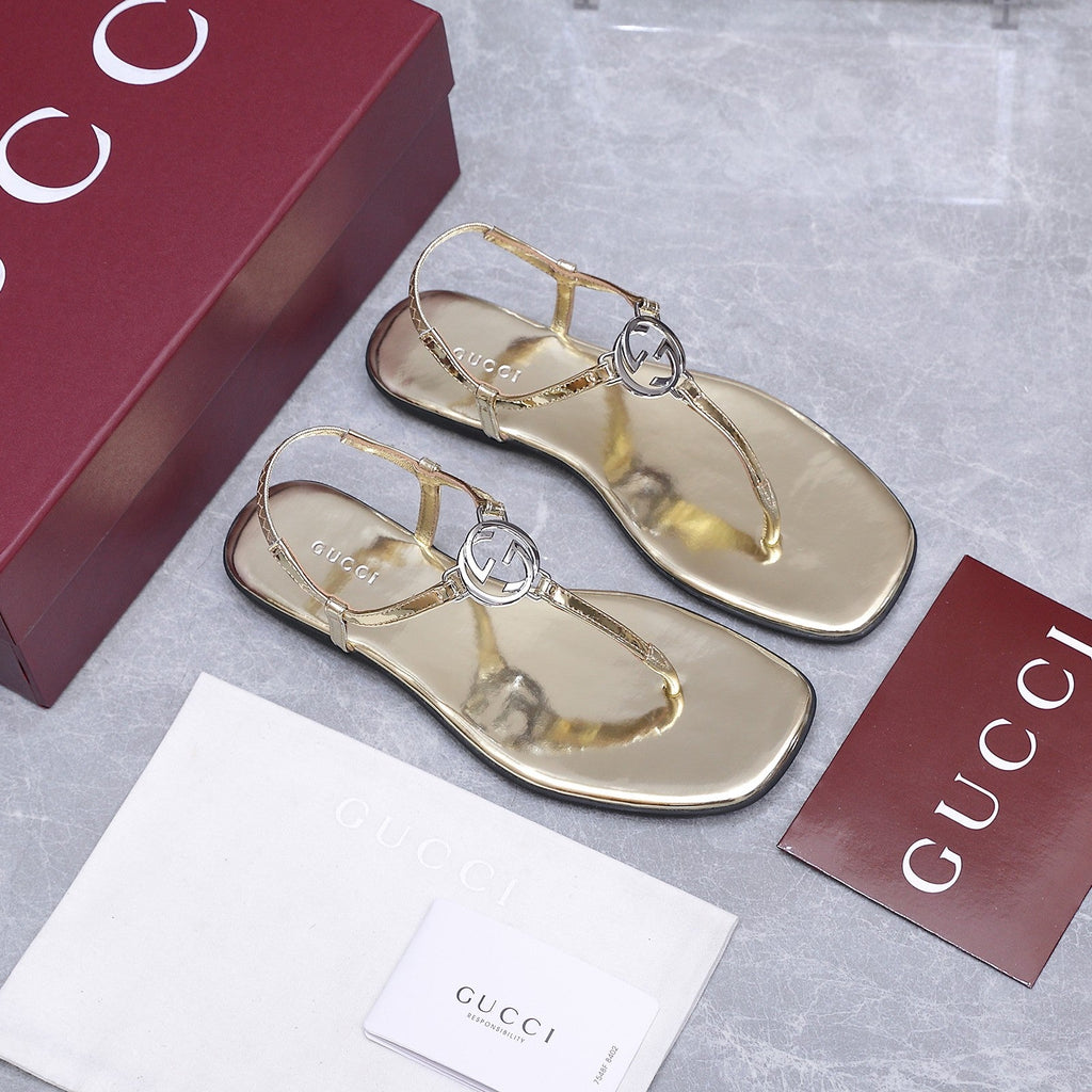 GUCCI 26S INTERLOCKING G THONG SANDALS IN GOLD CALFSKIN