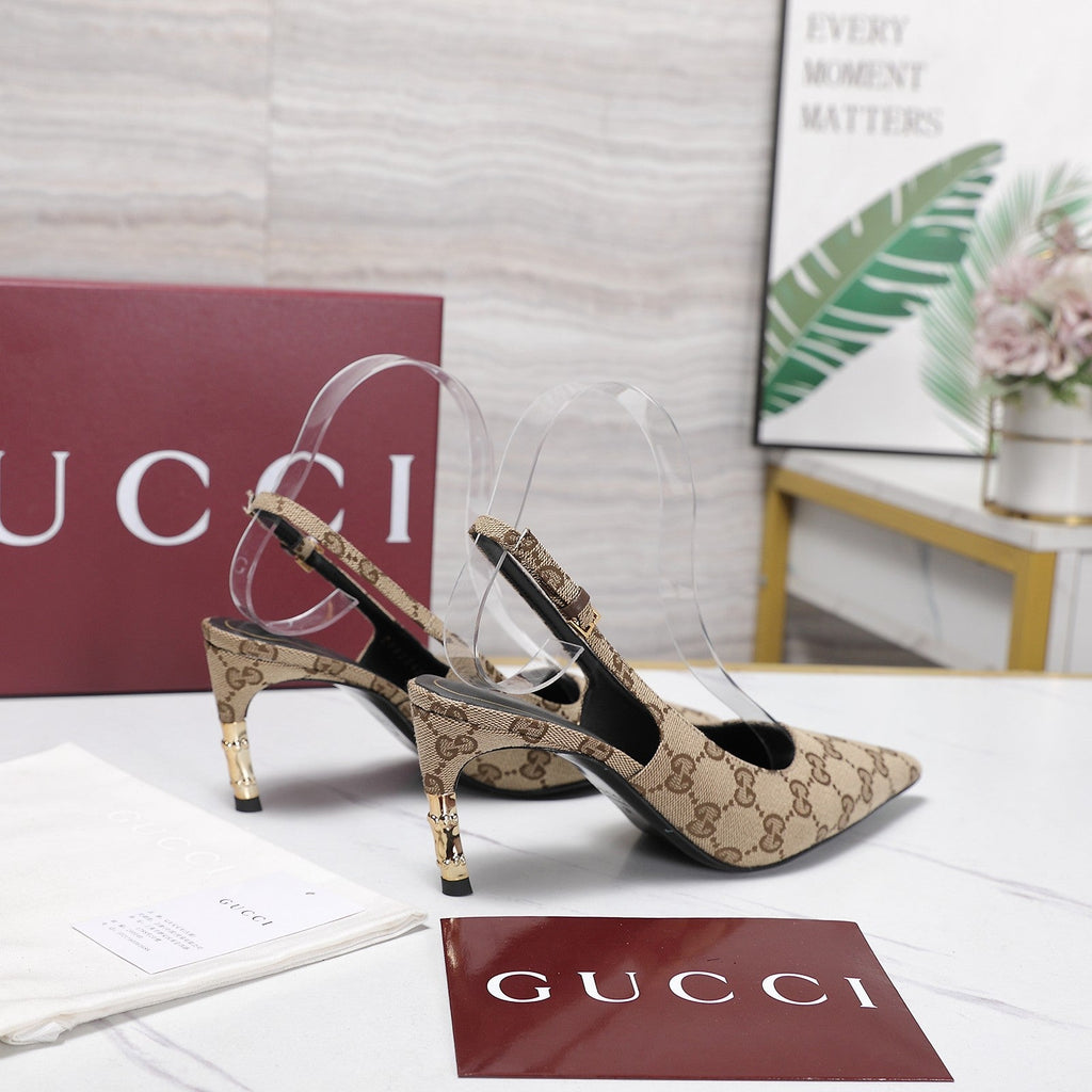 GUCCI 26S HEEL POINTED TOE SLINGBACK PUMPS 75MM IN BEIGE EBONY CANVAS