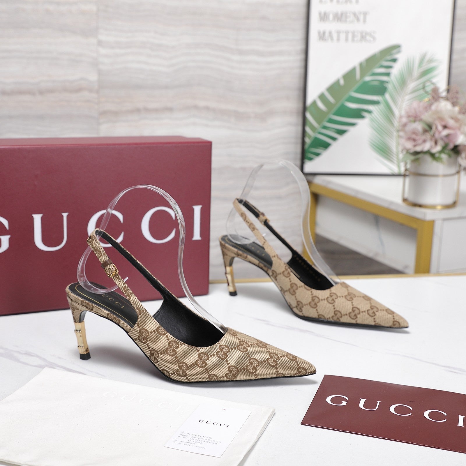 GUCCI 26S HEEL POINTED TOE SLINGBACK PUMPS 75MM IN BEIGE EBONY CANVAS