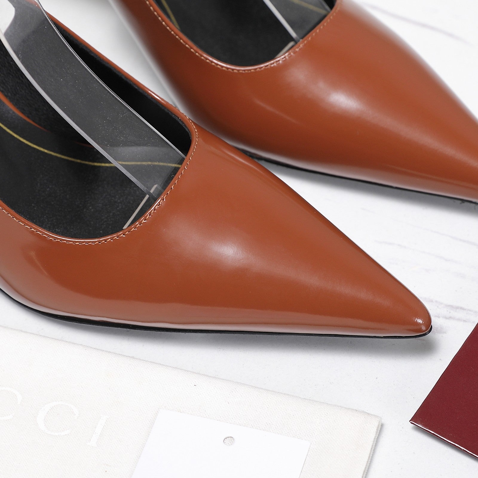 GUCCI 26S HEEL POINTED TOE SLINGBACK PUMPS 75MM IN COGNAC BROWN CALFSKIN