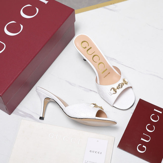 GUCCI 26S HORSEBIT SANDALS 75 MM IN WHITE GG EMBOSSED LEATHER