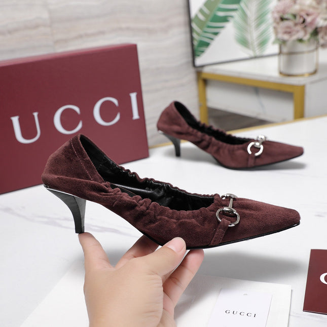 GUCCI 26S HORSEBIT GATHERED PUMPS 55 MM IN BURGUNDY SUEDE