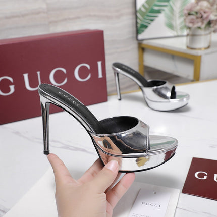GUCCI 26S HEELED SANDALS 105 MM IN SILVER PATENT CALFSKIN