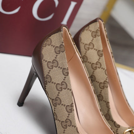 GUCCI 26S HORSEBIT PUMPS 85 MM IN BEIGE CANVAS AND BROWN CALFSKIN