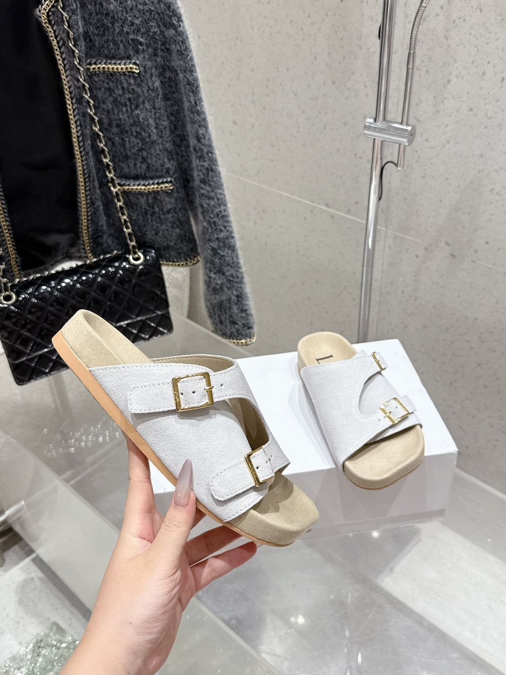 LOEWE 26S EASE SLIDE IN WHITE SUEDE