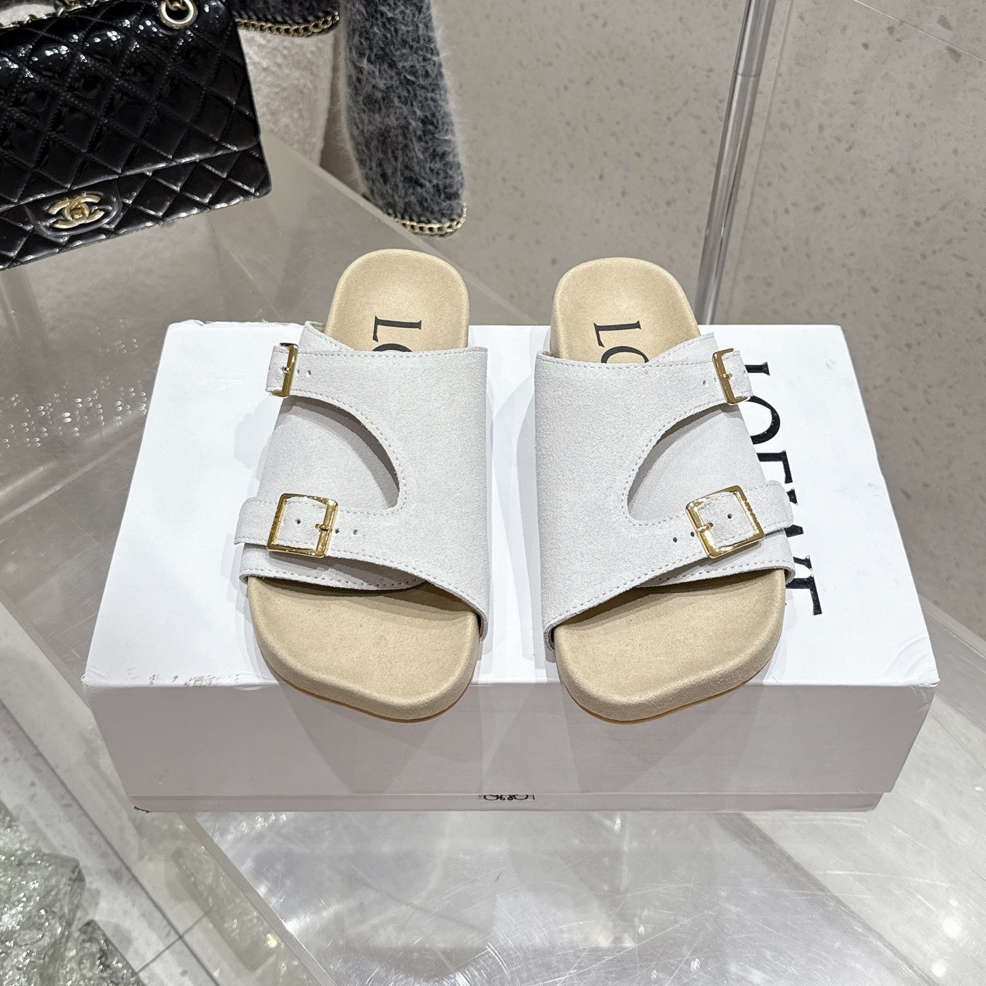 LOEWE 26S EASE SLIDE IN WHITE SUEDE