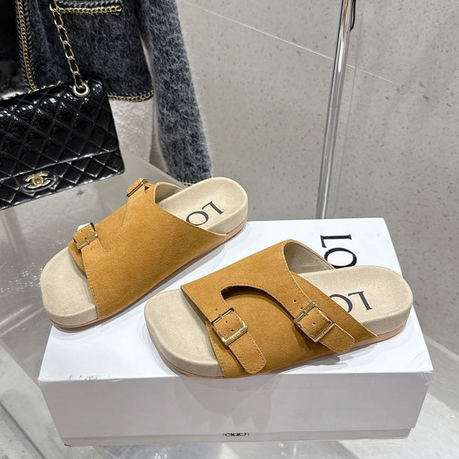 LOEWE 26S EASE SLIDE IN CAMEL BROWN SUEDE