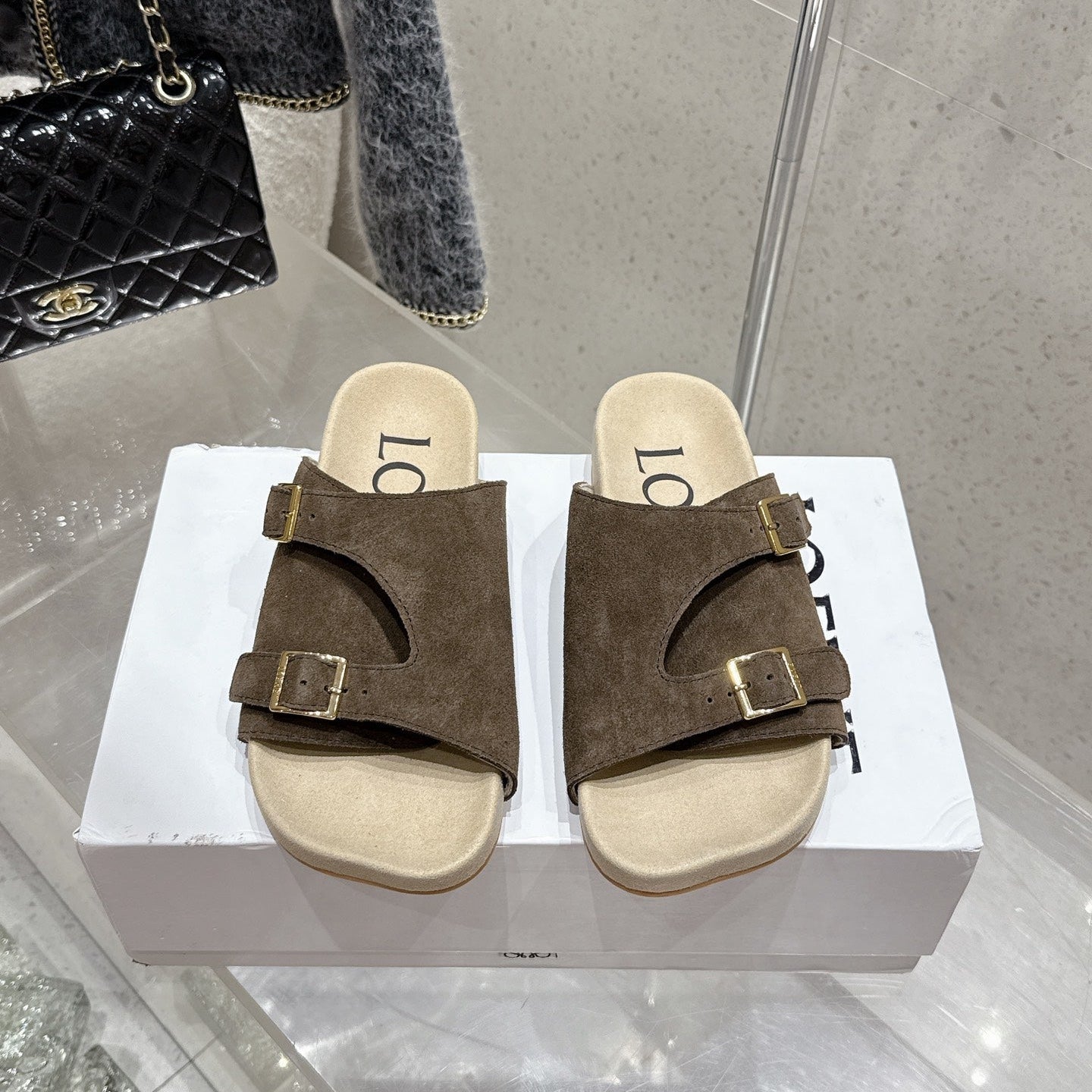 LOEWE 26S EASE SLIDE IN DARK BROWN SUEDE