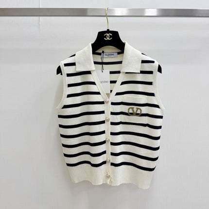 VALENTINO 26S COLLARED KNIT VEST 396