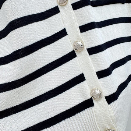 VALENTINO 26S COLLARED KNIT VEST 396