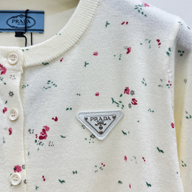 PRADA 26S KNIT CARDIGAN 1062