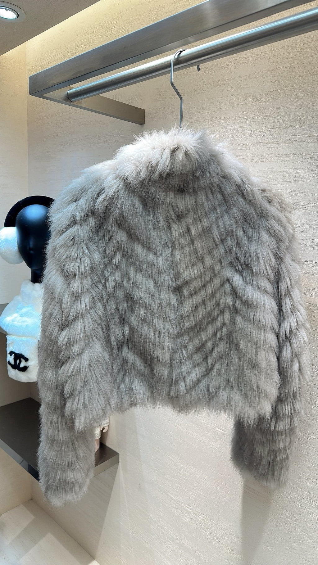 CHANEL 26S SHORT FOX FUR JACKET 808