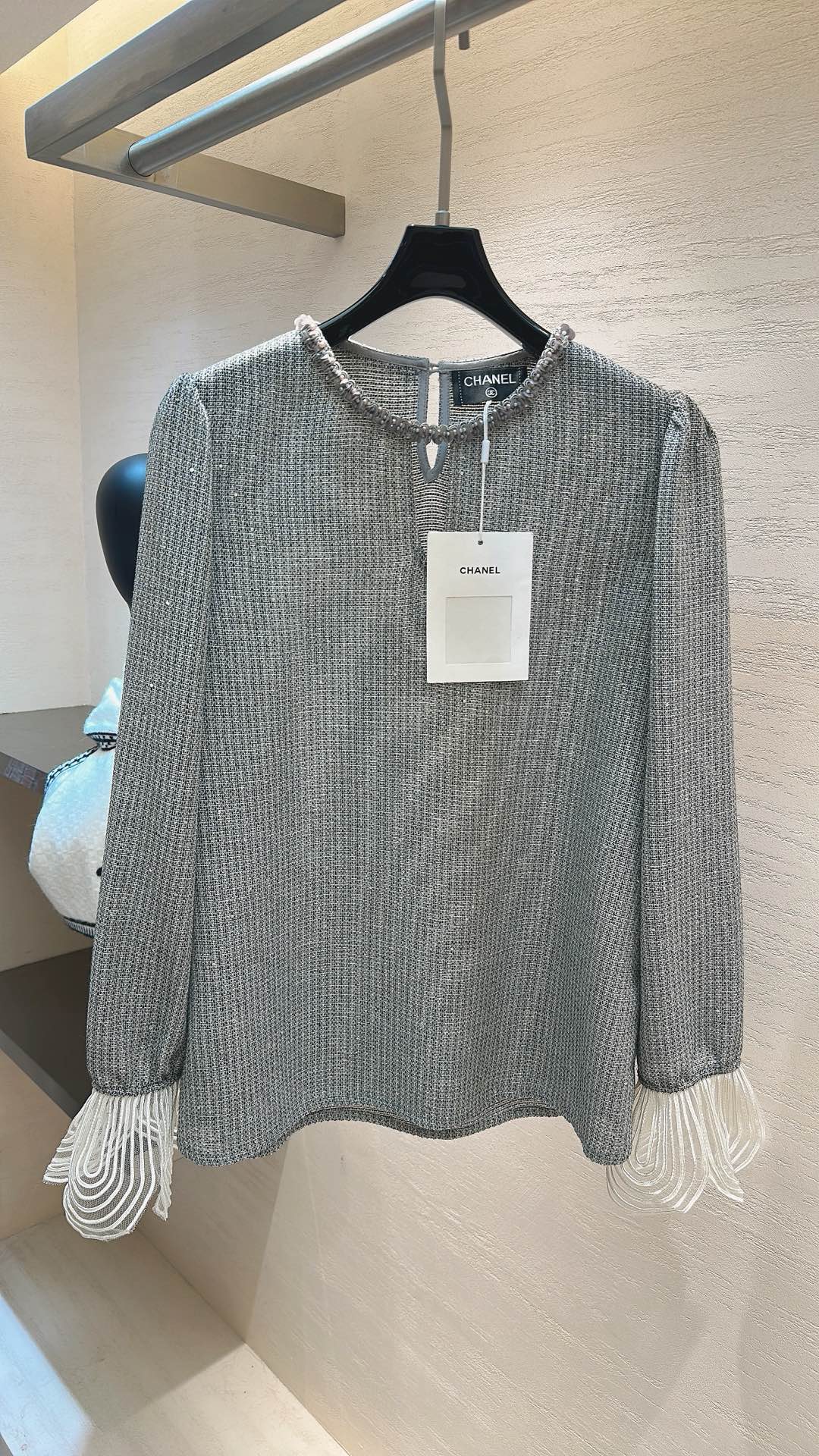 CHANEL 26S LONG-SLEEVE BLOUSE 872