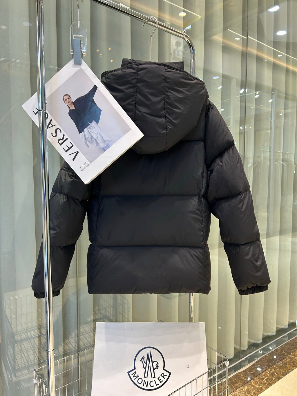 MONCLER 25S PUFFER JACKET IN BLACK 011