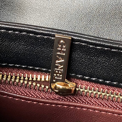 CC SMALL 20 FLAP BAG IN BLACK CALFSKIN WITH CHAIN