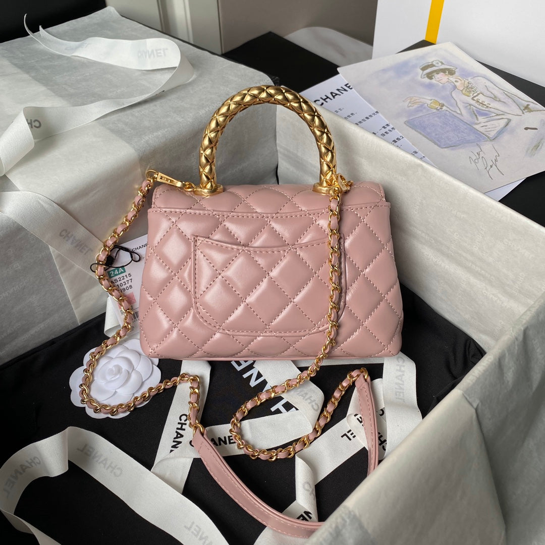 CHANEL 25S CLASSIC COCO HANDLE BAG 19 CM IN LIGHT PINK LAMBSKIN WITH GOLD HARDWARE