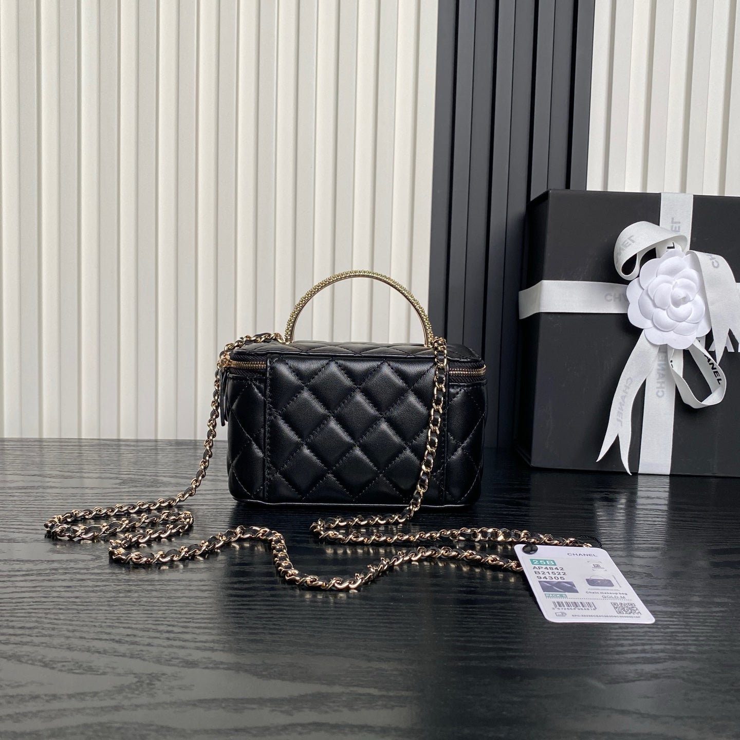 CHANEL 25S VANITY CASE 17 IN BLACK LAMBSKIN GOLD HARDWARE