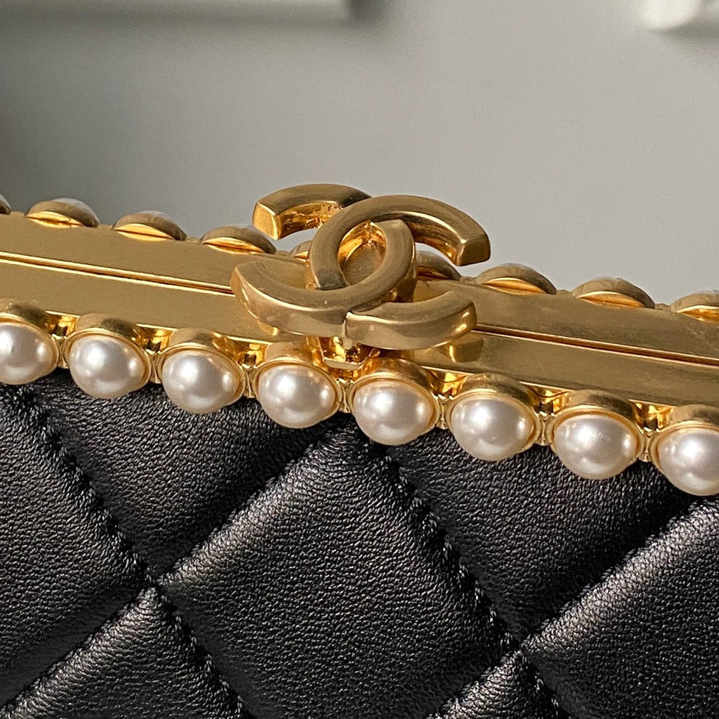 CHANEL 26S CROSSBODY BAG 20 IN BLACK LAMBSKIN