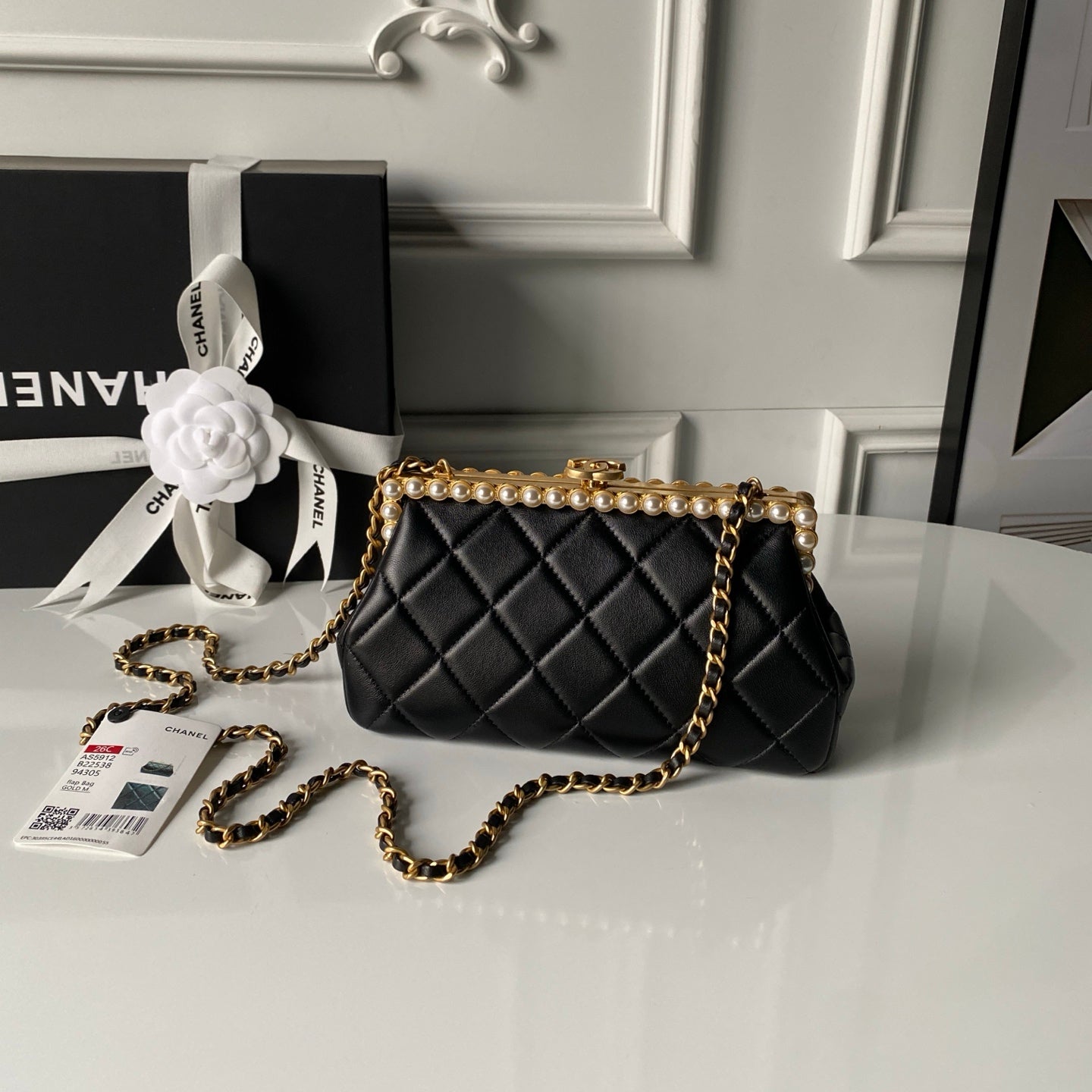 CHANEL 26S CROSSBODY BAG 20 IN BLACK LAMBSKIN