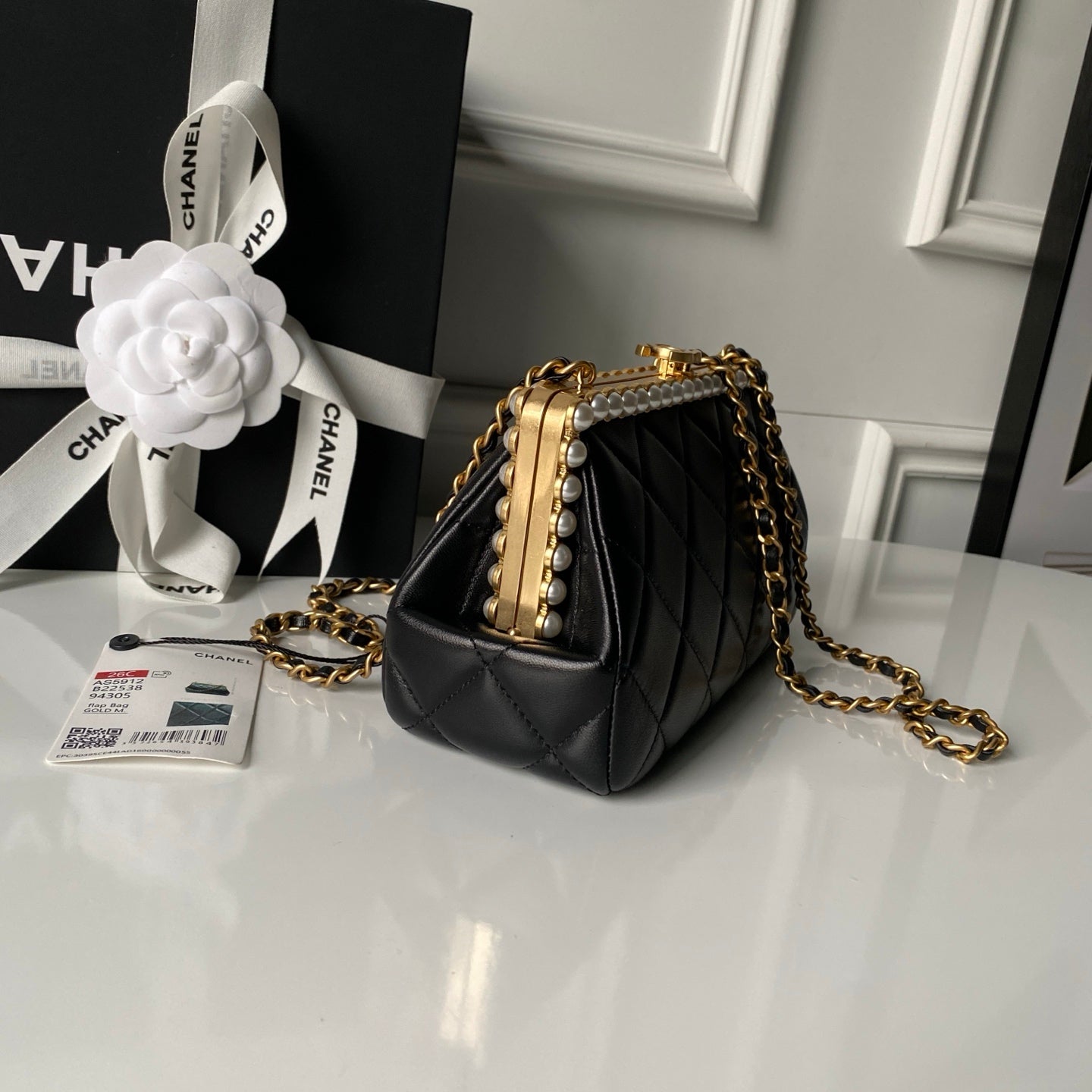 CHANEL 26S CROSSBODY BAG 20 IN BLACK LAMBSKIN