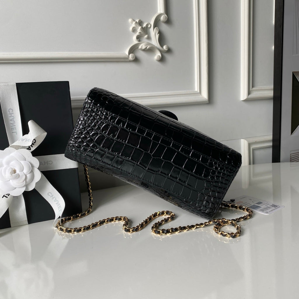 CHANEL 26S BARREL CLUTCH WITH CHAIN 23 IN BLACK CROCODILE-EMBOSSED CALFSKIN GOLD HARDWARE