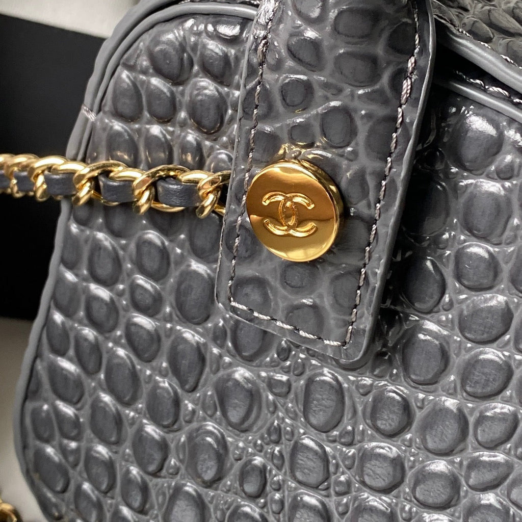 CHANEL 26S BARREL CLUTCH WITH CHAIN 23 IN DARK GREY CROCODILE-EMBOSSED CALFSKIN GOLD HARDWARE