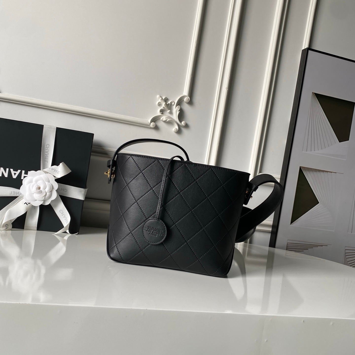 CHANEL 26S BUCKET SHOULDER BAG 27 IN BLACK LAMBSKIN GOLD HARDWARE