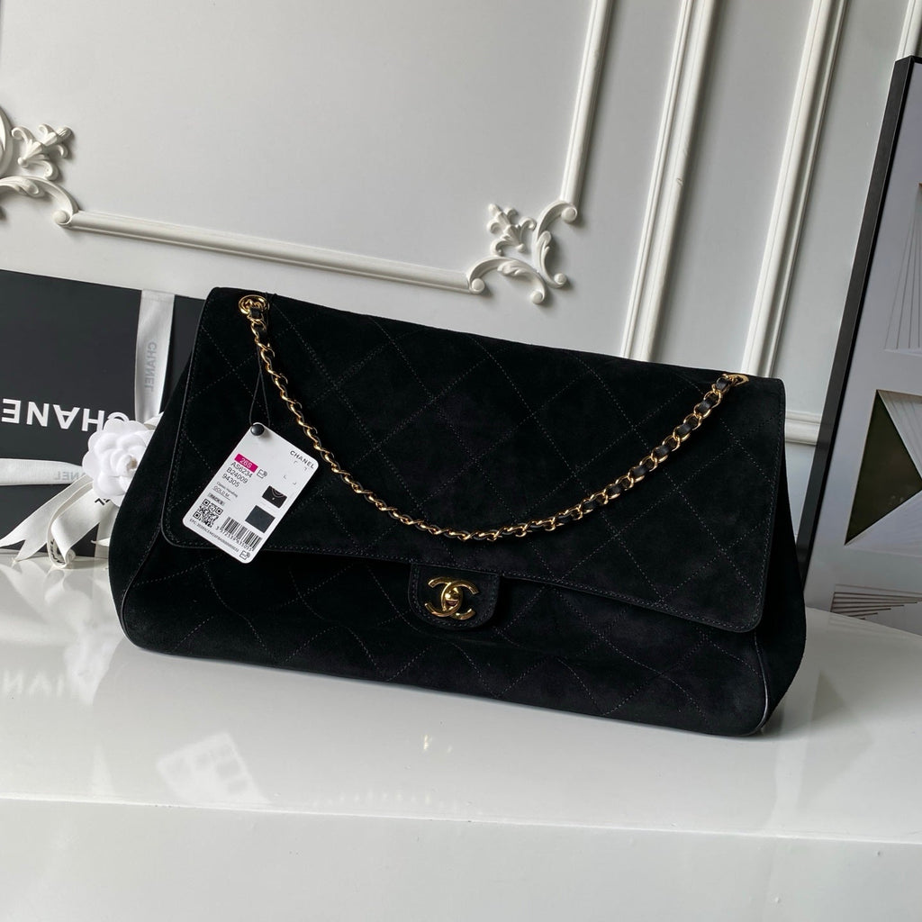 CHANEL 26S CLASSIC FLAP MEDIUM 39 IN BLACK QUILTED SUEDE AND CALFSKIN GOLD HARDWARE