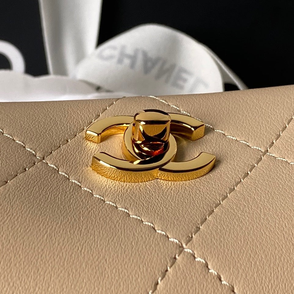 CHANEL 26S HOBO BAG SMALL 23 IN BEIGE QUILTED LAMBSKIN GOLD HARDWARE