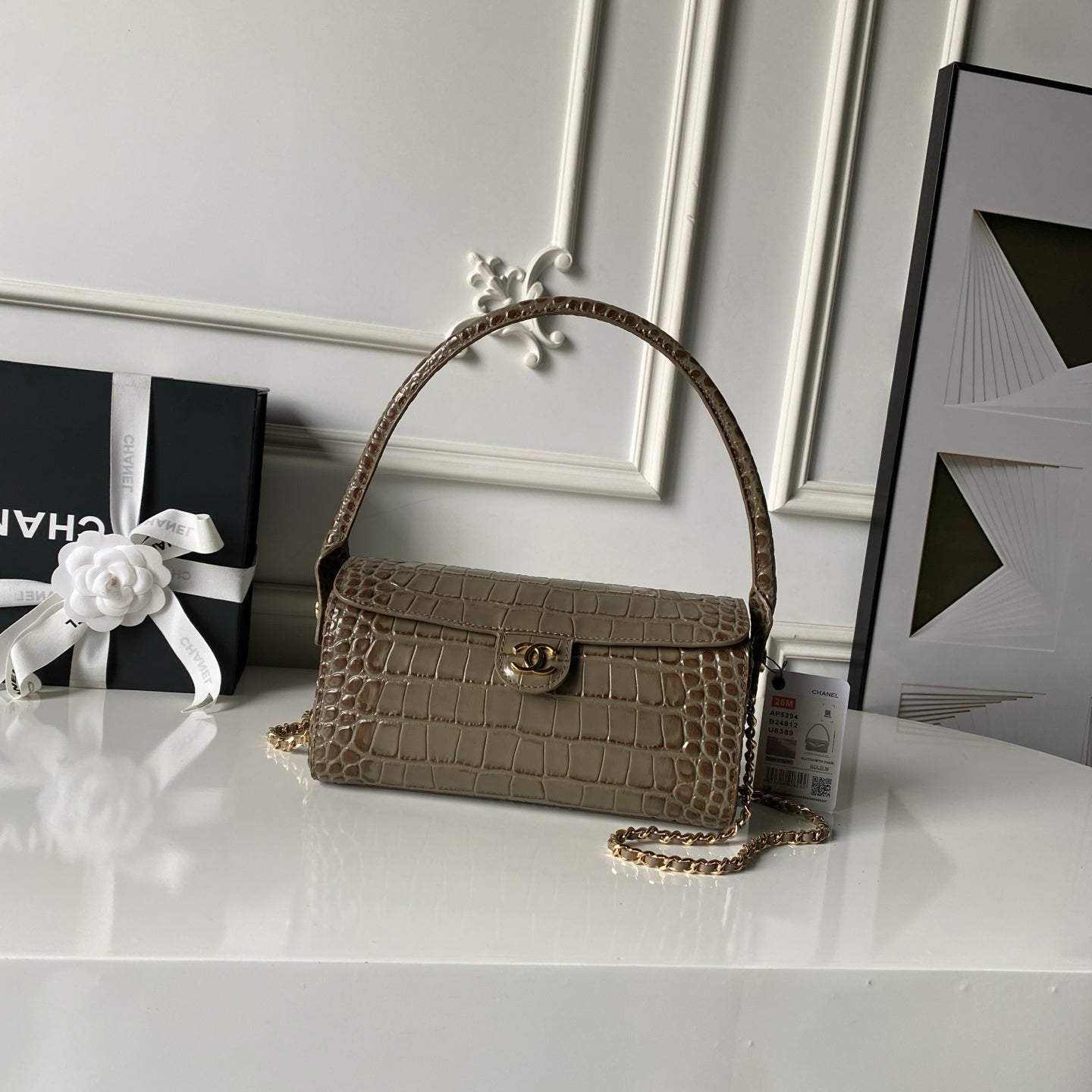 CHANEL 26S BARREL CLUTCH WITH CHAIN 23 IN KHAKI BROWN CROCODILE-EMBOSSED CALFSKIN GOLD HARDWARE