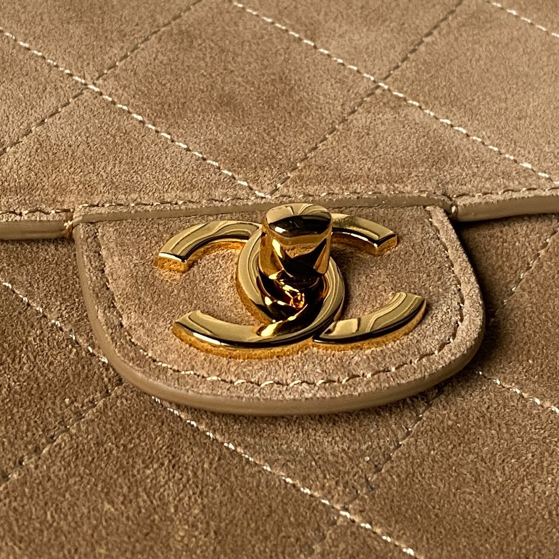 CHANEL 26S MAXI FLAP BAG 32 IN DARK BEIGE SUEDE AND CALFSKIN GOLD HARDWARE