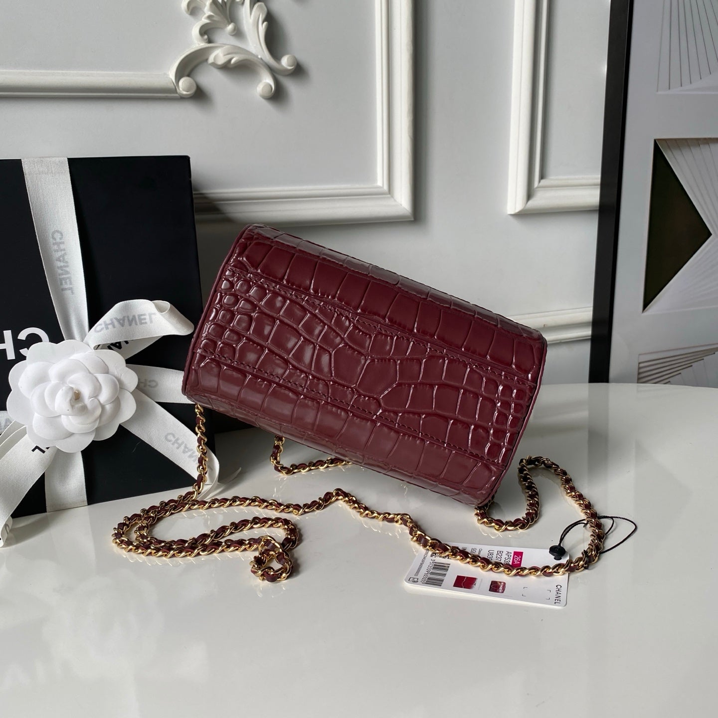 CHANEL 26S MINI TIMELESS CLASSIC BARREL BAG 19 IN BURGUNDY RED CROCODILE-EMBOSSED PATENT CALFSKIN GOLD HARDWARE