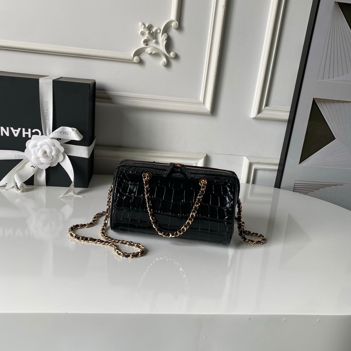 CHANEL 26S MINI TIMELESS CLASSIC BARREL BAG 19 IN BLACK CROCODILE-EMBOSSED PATENT CALFSKIN GOLD HARDWARE